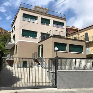 casavienna-app-a1-app-a2.hotelitalianriviera.com/